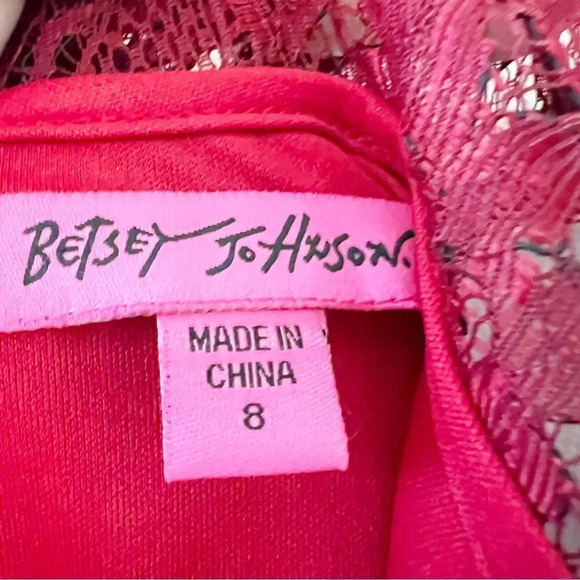 Betsey Johnson Red Lace Dress Size 8 Holiday Party Fit and Flare Flirty Festive - Picture 3 of 7